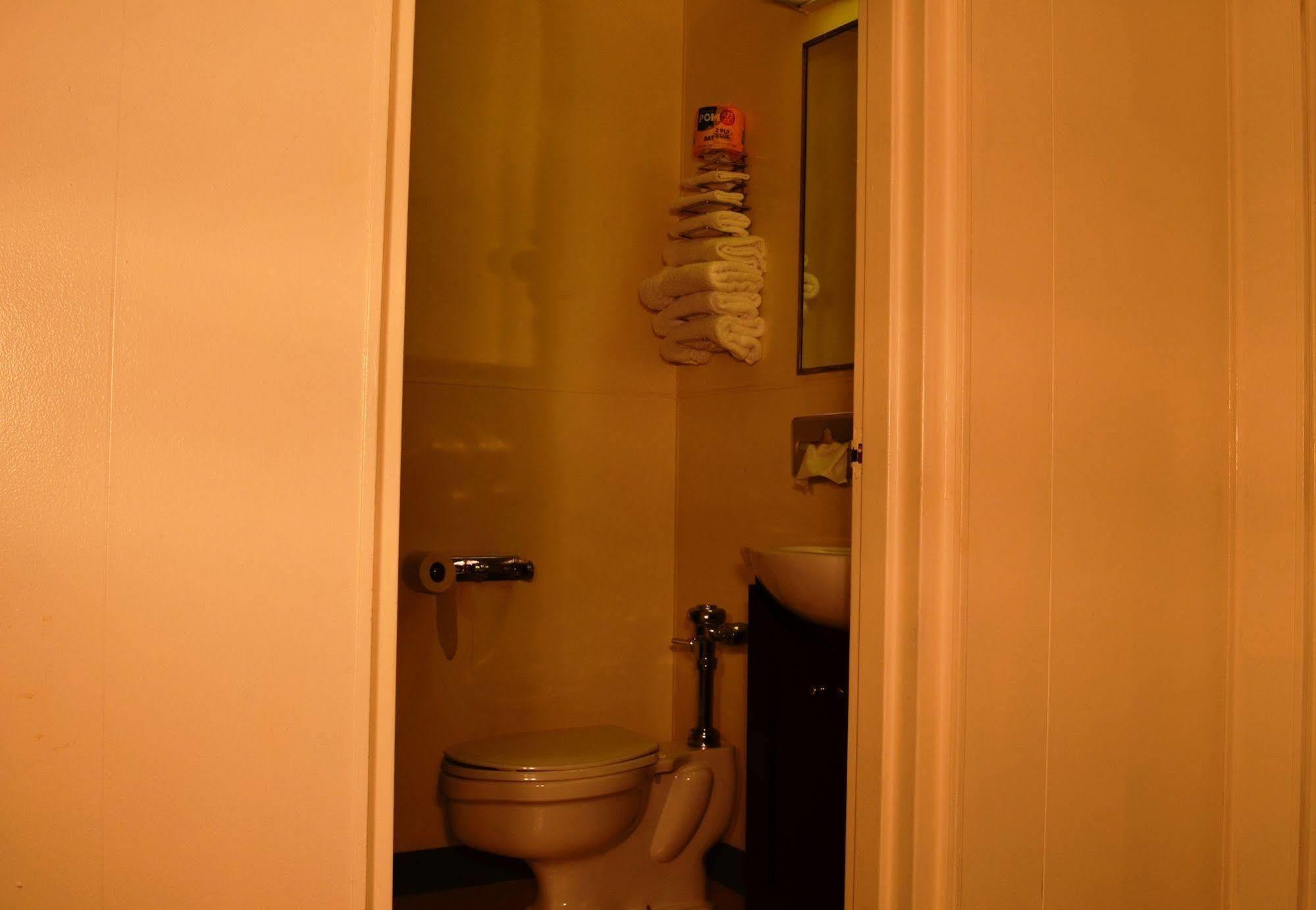 Economy Inn Bluefield Екстериор снимка
